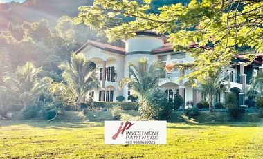 Stunning Luxurious 6 Bedroom House with Taal Lake View at Alta Mira in Tagaytay Highlands