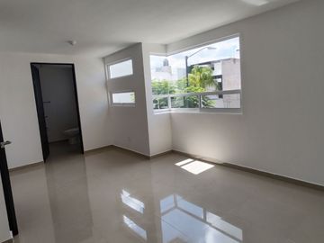 CASA EN VENTA EN LAS TROJES RESIDENCIAL CORREGIDORA QUERETARO