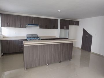 CASA EN VENTA EN LAS TROJES RESIDENCIAL CORREGIDORA QUERETARO