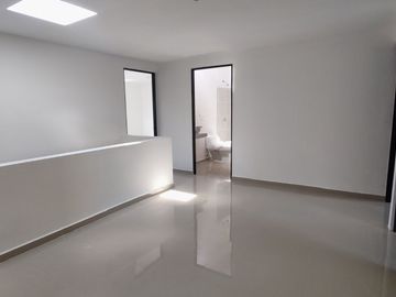 CASA EN VENTA EN LAS TROJES RESIDENCIAL CORREGIDORA QUERETARO