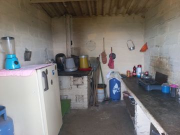VENDO FINCA DE TRABAJO EN CONCEPCIÓN ANTIOQUIA.