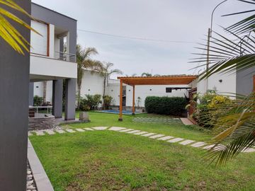 Linda casa en Las Lagunas