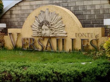 🔹FOR SALE HOUSES AT FONTI DI VERSAILLES IN TULAY, MINGLANILLA, CEBU