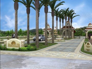 🔹FOR SALE HOUSES AT FONTI DI VERSAILLES IN TULAY, MINGLANILLA, CEBU