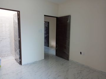 VENTA | CASA EN FRACCIONAMIENTO SAN MARINO
