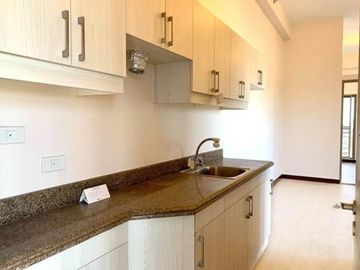 1BR Condo Unit for Sale at Pasay City