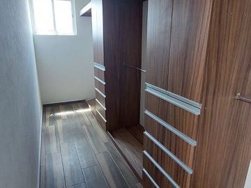 CASA EN VENTA METEPEC RESIDENCIAL LA MAGDALENA CON JARDÍN AMPLIO