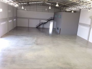 Sale Warehouse Bang Sao Thong
