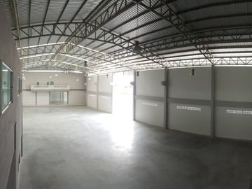 Sale Warehouse Bang Sao Thong