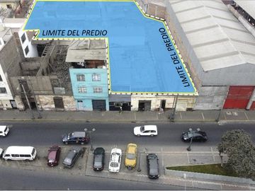 Buen terreno en venta en Barrios Altos, Lima
