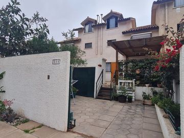 CASA EN VENTA SIN MUEBLES, (CONDOMINIO SAN JOAQUÍN) LA SERENA