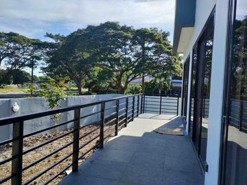 BRAND NEW HOUSE FOR SALE AT THE ORCHARD GOLF AND COUNTRY CLUB
