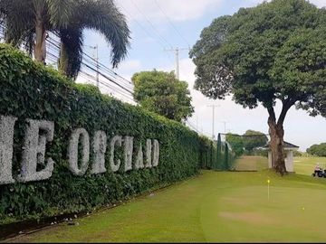 BRAND NEW HOUSE FOR SALE AT THE ORCHARD GOLF AND COUNTRY CLUB