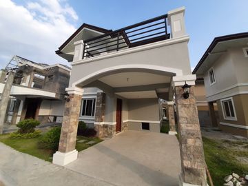 4 Bedroom Unit Ready for Occupancy (RFO) in Tierra Verde Subic
