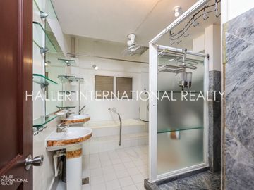 205A/B EGI Hotel & Resort Tower 1