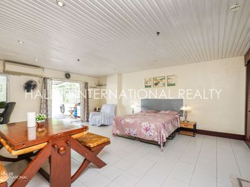 205A/B EGI Hotel & Resort Tower 1
