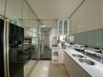 Dijual Apartemen Kempinski Residence 3BR Jakarta Pusat