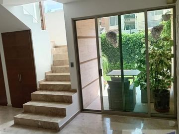 CASA EN VENTA CONDOMINIO FRACCIONAMIENTO BRISAS DEL MAR EN JIUTEPEC MOR.