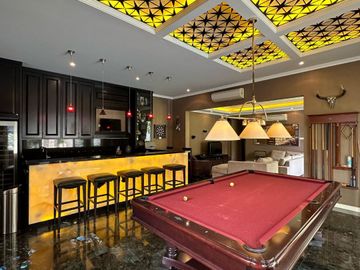Rumah Hoek Cantik Super Mewah Strategis Permata Hijau Dekat Senayan Jakarta Selatan
