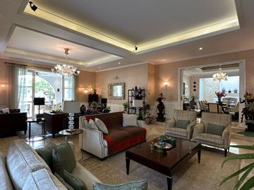 Rumah Hoek Cantik Super Mewah Strategis Permata Hijau Dekat Senayan Jakarta Selatan