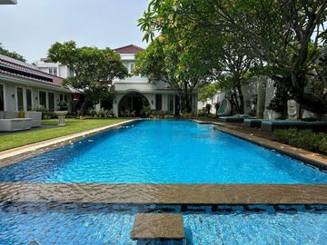 Rumah Hoek Cantik Super Mewah Strategis Permata Hijau Dekat Senayan Jakarta Selatan