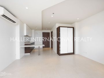 9M Tambuli Seaside Living Tower C