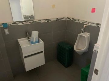 Excelente Casa venta para casa habitación y/o comercial en Calle Lerdo de Tejada, Col Americana, Guadalajara Jalisco.
