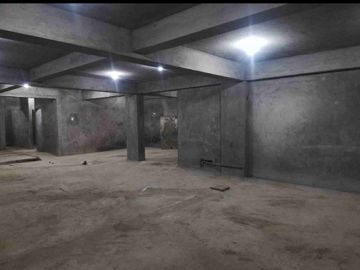 Venta de local comercial 4 pisos en las flores, San Juan de Lurigancho
