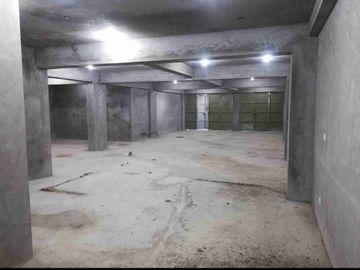 Venta de local comercial 4 pisos en las flores, San Juan de Lurigancho