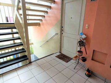SE VENDE DEPARTAMENTOS DE 03 DORMITORIOS EN CONDOMINIO LOS JARDINES DE ARAMBURU - SURQUILLO.