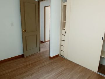 SE VENDE DEPARTAMENTOS DE 03 DORMITORIOS EN CONDOMINIO LOS JARDINES DE ARAMBURU - SURQUILLO.