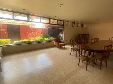 CASA EN VENTA EN FRACCIONAMIENTO BOSQUES DEL PRADO NORTE