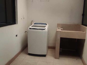 en Venta Casa rentera de 3 departamentos en Ricaurte