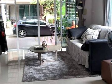 Townhome for sale behind the corner of TOWN AVENUE 60's Vibhavadi 60, connected to the main road Vibhavadi Rangsit and Phaholyothin Road/52-TH-66073