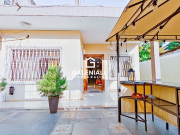 Excelente Villa Casa en Venta en el Centro de Machala, Ecuador