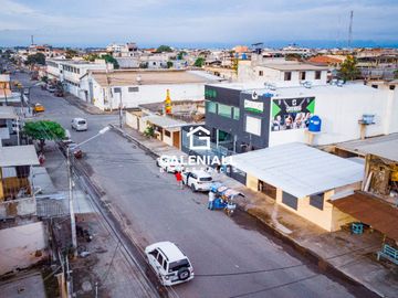 Excelente Villa Casa en Venta en el Centro de Machala, Ecuador