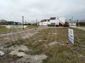 SE VENDE TERRENO EN ESQUINA DE 144 M2 CERCA A PISCINA EN CONDOMINIO EN CHOCAYA KM 92.5
