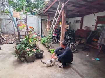 House for sale in the Griya Bandung Asria Complex which is in a residential area with a strategic location suitable for boarding houses