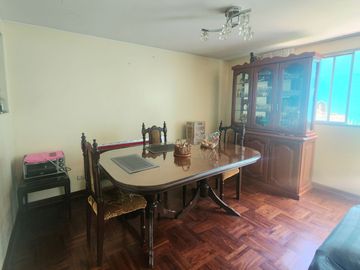 Vendo Casa en Magdalena  a 03 Cdras. de Av. La Marina