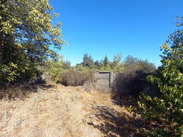 VENTA DE TERRENO URBANISADO, LOS ANDES, CALLE LAS LILLAS, 1.600MTRS, $180.000.000