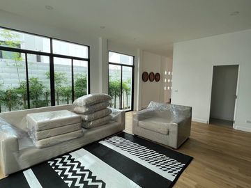 PROMO PRICE! JAPANESE STYLE 3 BEDROOM HOUSE with MEZZANINE in Koh Keaw, Phuket for sale