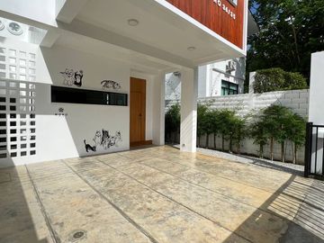 PROMO PRICE! JAPANESE STYLE 3 BEDROOM HOUSE with MEZZANINE in Koh Keaw, Phuket for sale