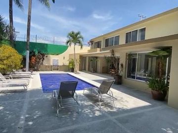 Venta Renta Vista Hermosa Zona Dorada