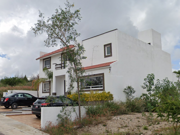 casa en remate en juriquilla en colonia cumbres del lago