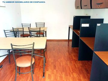 Propiedad Esquinera con 3 Frentes en el Norte de Quito 🏡 Ubicación Estratégica
