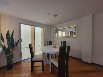 HERMOSA CASA EN EL CONJUNTO LISBOA