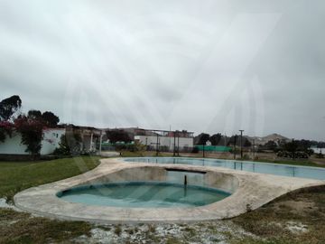 CERCA AL PORTICO Y EN ESQUINA!! , SE VENDE TERRENO DE 144 M2 EN CONDOMINIO DE CHOCALLA