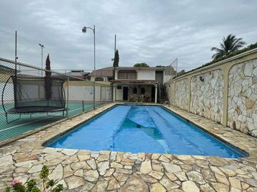 Casa de venta en la Puntilla