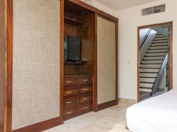 ¡Tu Sueño Hecho Realidad! Penthouse Llave en Mano con Rooftop Privado en la Vibrante 5ta Avenida 🌅✨