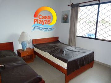 Casa Playas de Venta en Ciudadela Cerrada, Vía a Data Km 2